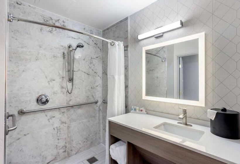 호텔 Comfort Inn & Suites Voorhees Mt Laurel