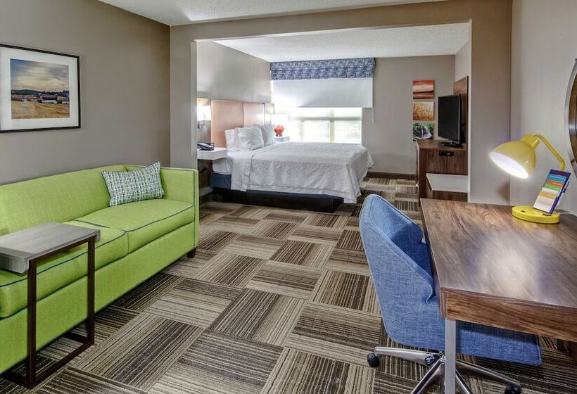 호텔 Hampton Inn Latrobe