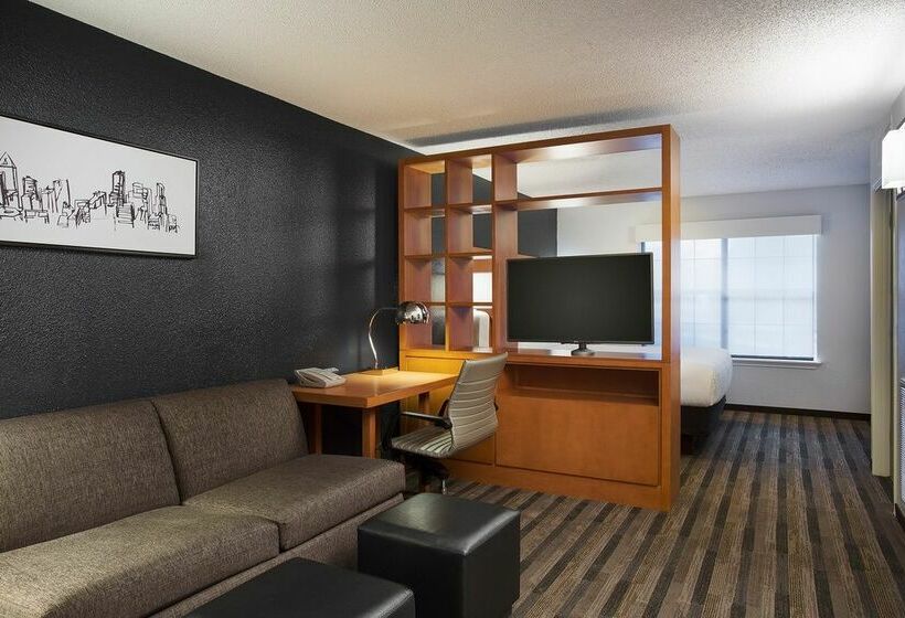 هتل Austin Arboretum