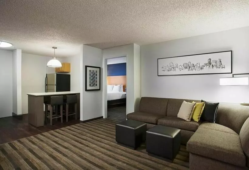 Hotel Austin Arboretum