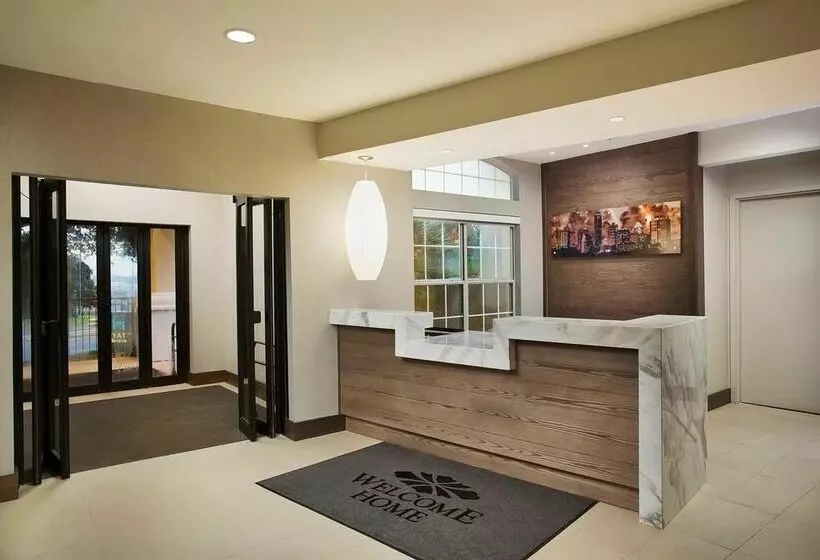 Hotel Austin Arboretum