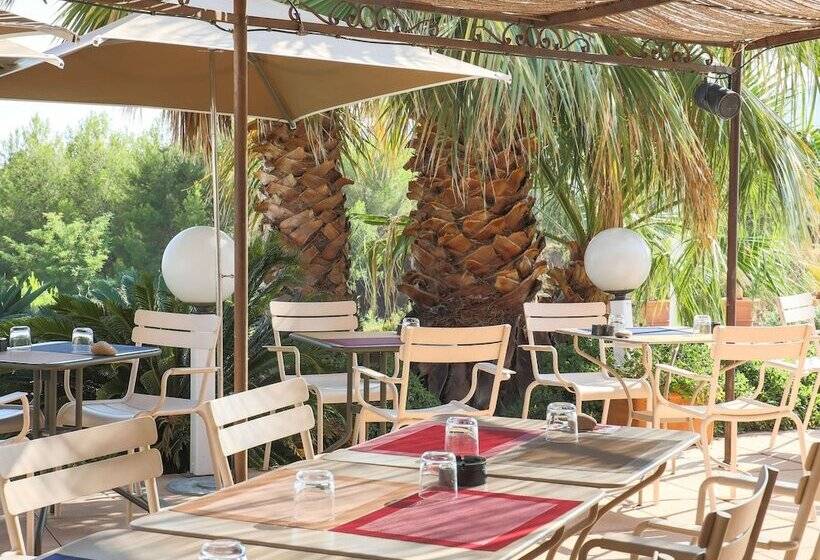 هتل Ibis La Ciotat