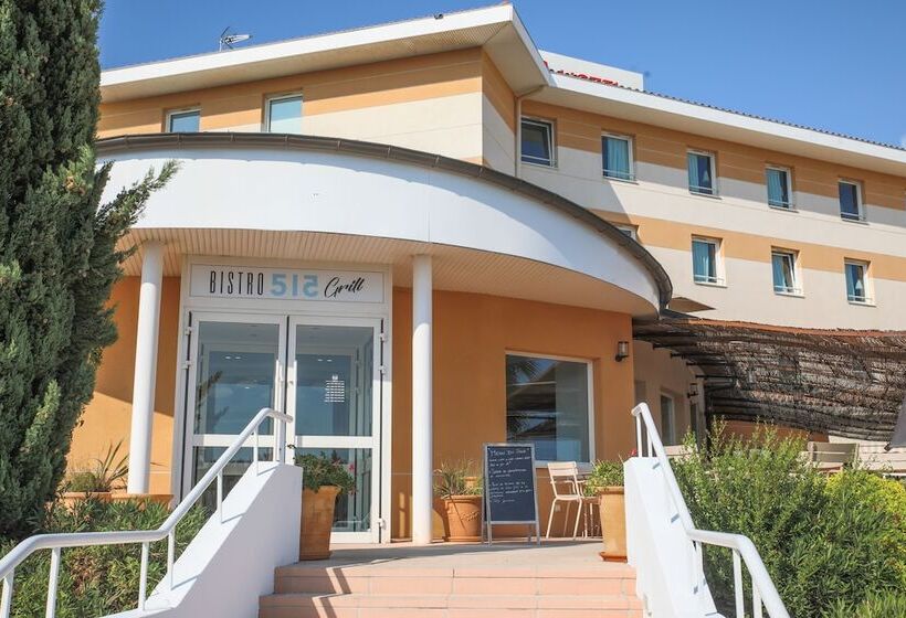 هتل Ibis La Ciotat