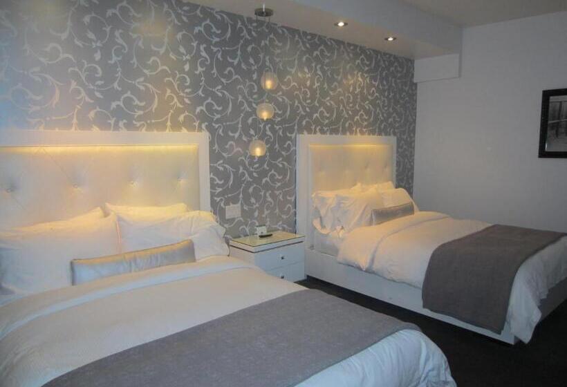 Отель La Pensione