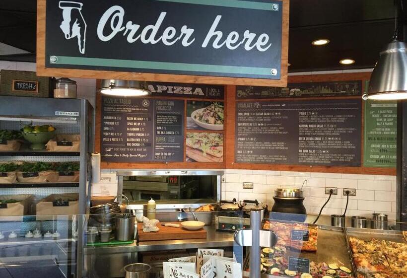 Отель La Pensione