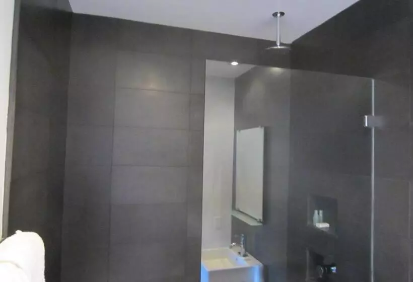 ホテル La Pensione