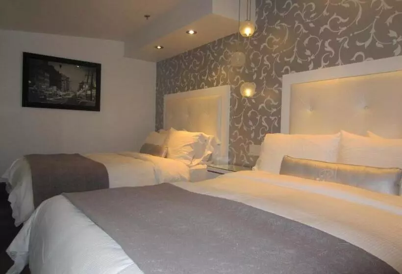 ホテル La Pensione