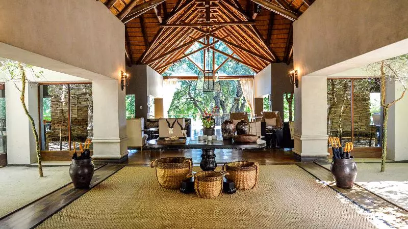 Отель Lion Sands  Tinga Lodge