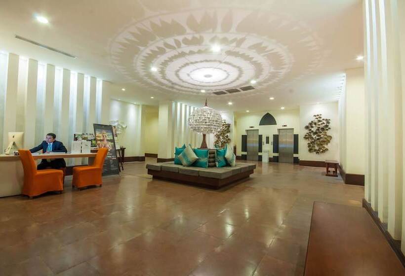 فندق Lotus Blanc Resort