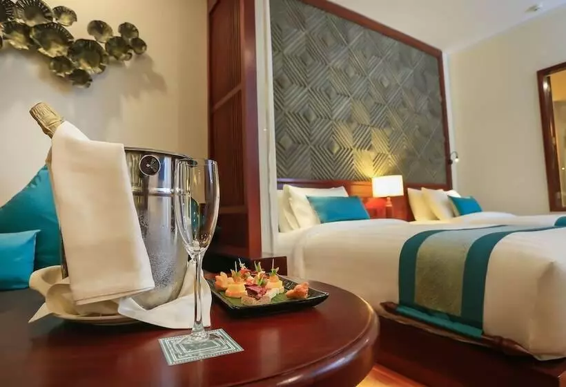 호텔 Lotus Blanc Resort