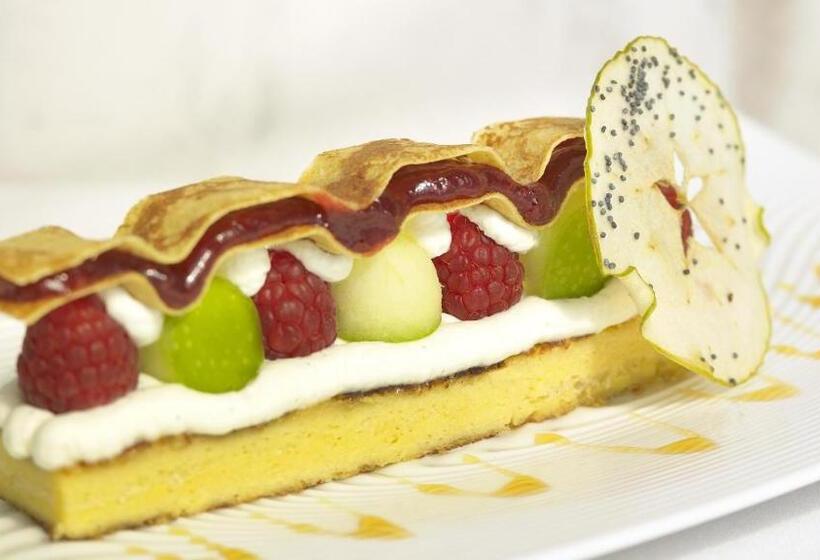 Miramar La Cigale Hotel Thalasso & Spa