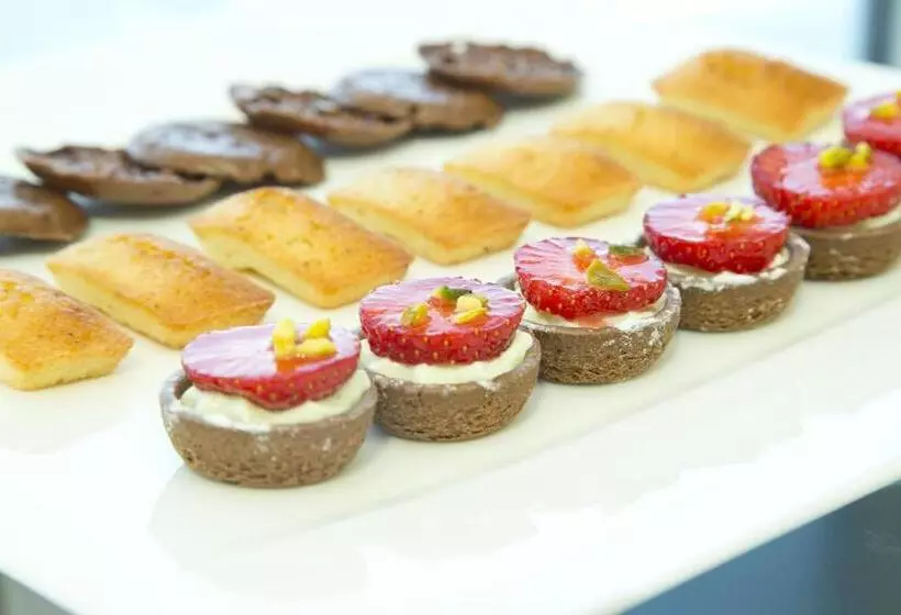 Miramar La Cigale Hotel Thalasso & Spa