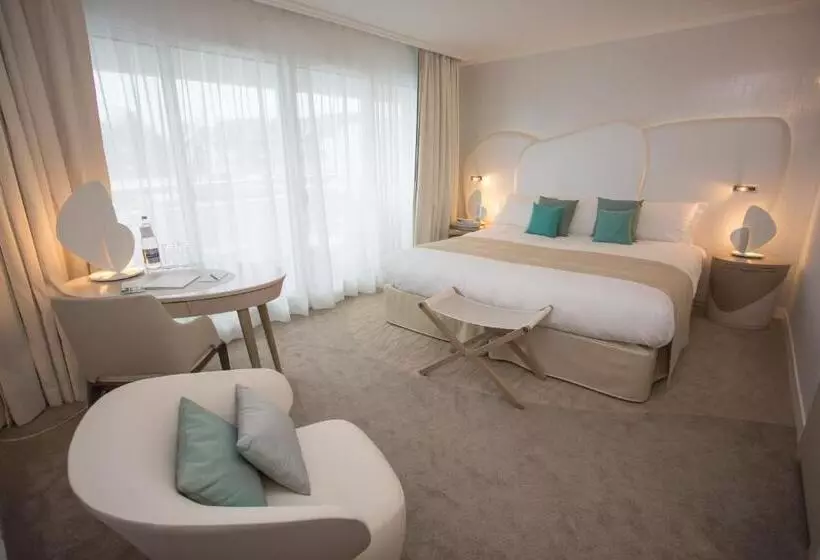 Miramar La Cigale Hotel Thalasso & Spa