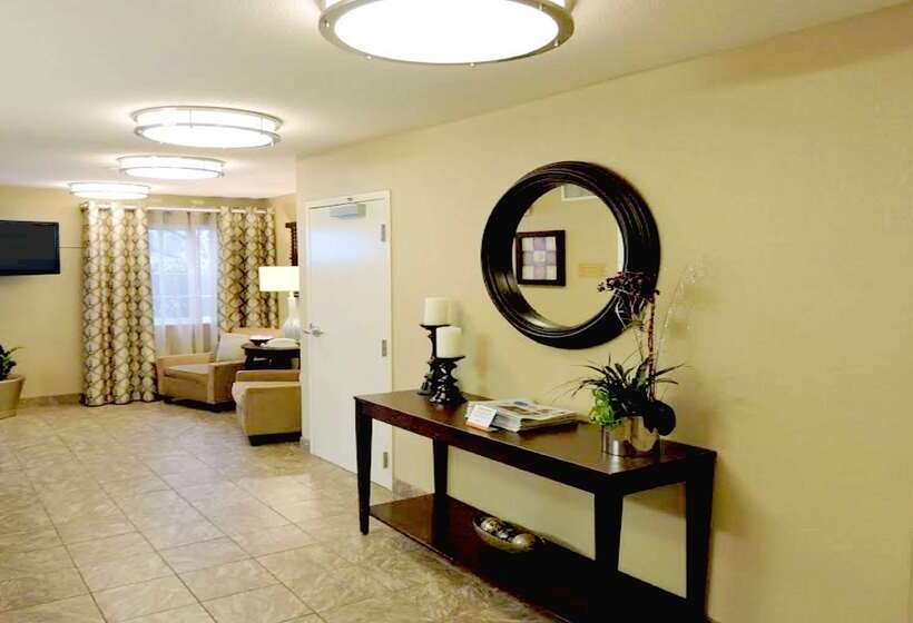 בית מלון כפרי Sonesta Simply Suites Chicago Waukegan