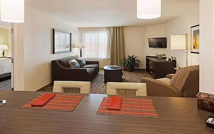 酒店 Sonesta Simply Suites Chicago Waukegan