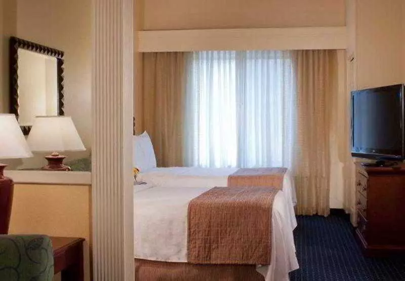 Hotel Springhill Suites By Marriott Atlanta Kennesaw