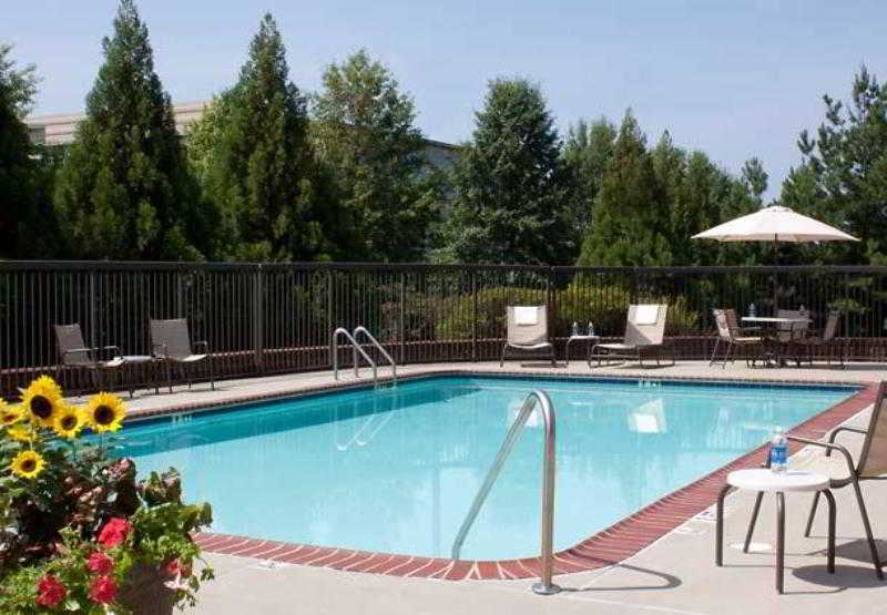 فندق Springhill Suites By Marriott Atlanta Kennesaw