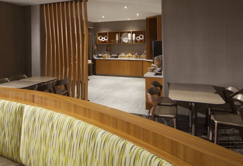 فندق Springhill Suites By Marriott Atlanta Kennesaw