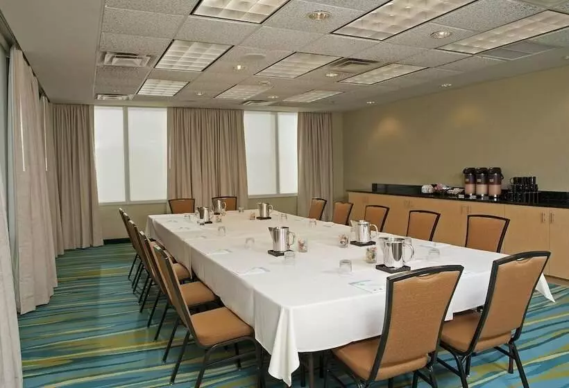 ホテル Springhill Suites By Marriott Chicago O Hare