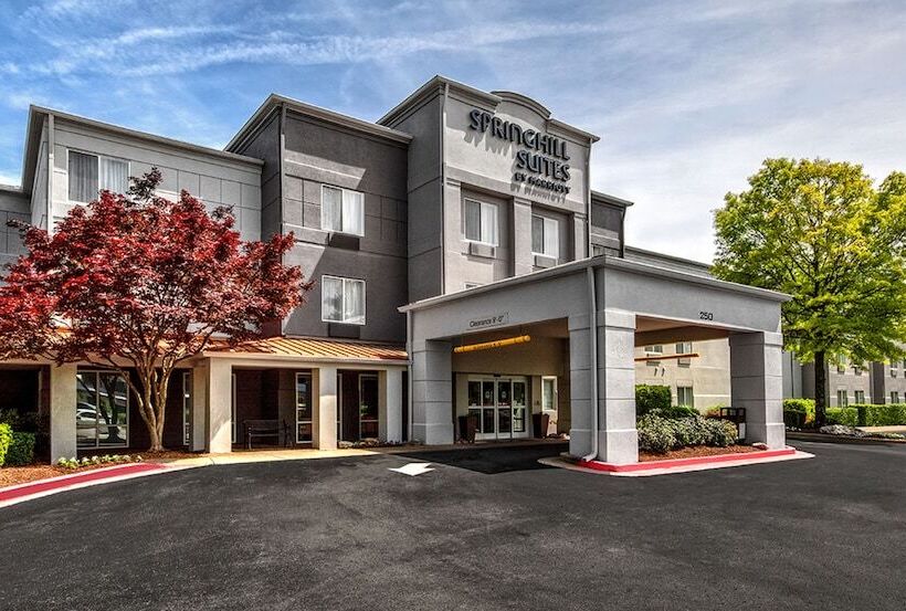 هتل Springhill Suites Nashville Metrocenter