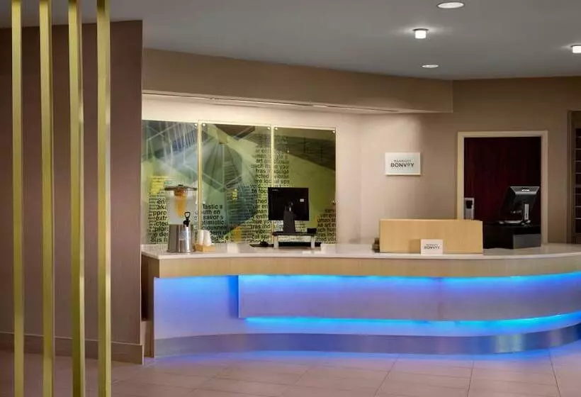 Отель Springhill Suites Nashville Metrocenter