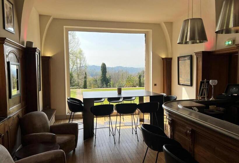 هتل Hôtel Villa Navarre