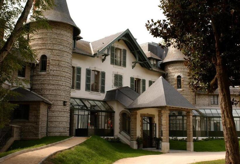 هتل Hôtel Villa Navarre