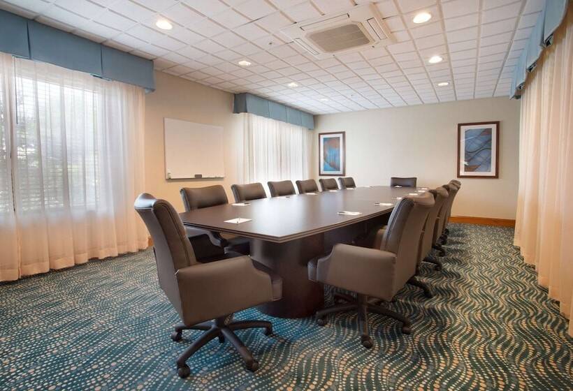 ホテル Wingate By Wyndham Garner/raleigh South