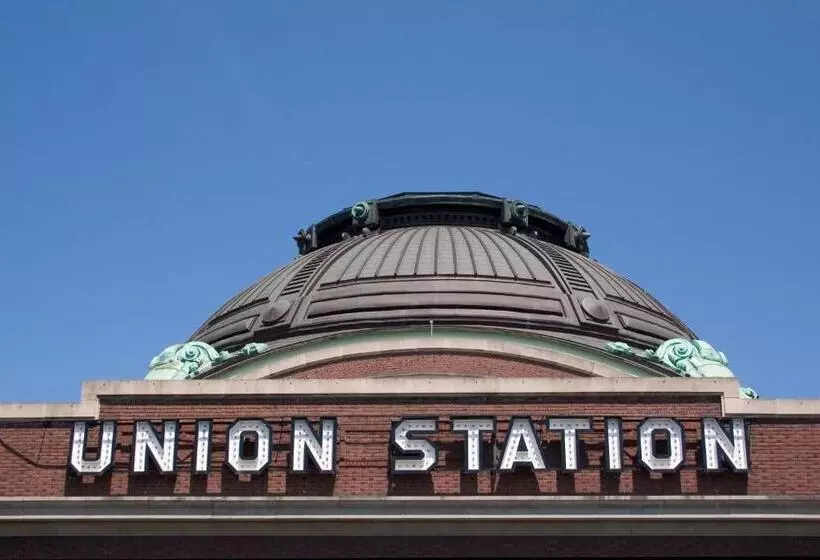 Silver Cloud Hotel Tacoma Waterfront