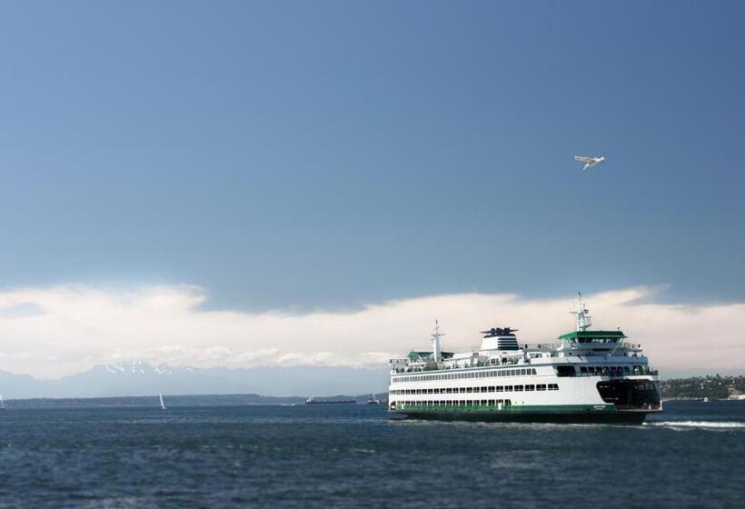 Silver Cloud Hotel Tacoma Waterfront