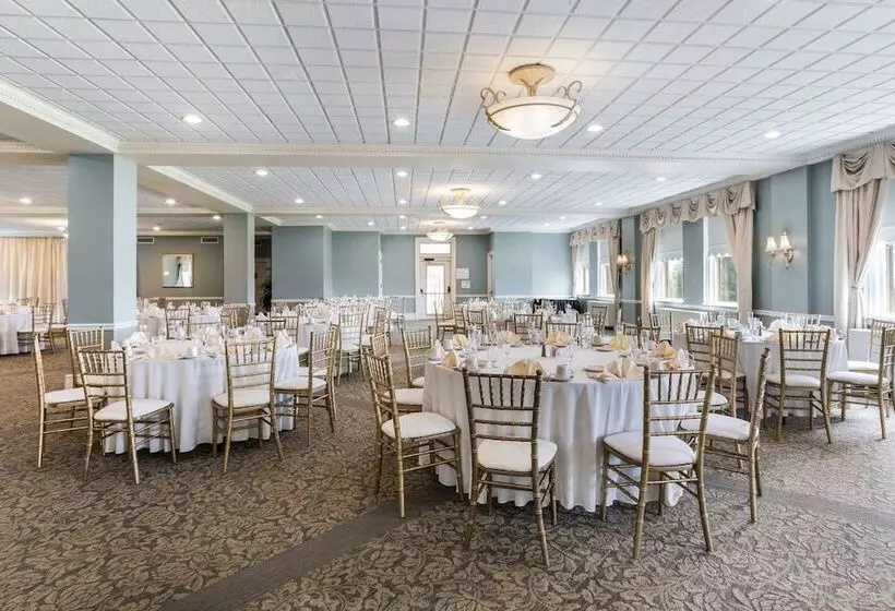 Traditions Hotel & Spa, Ascend Hotel Collection