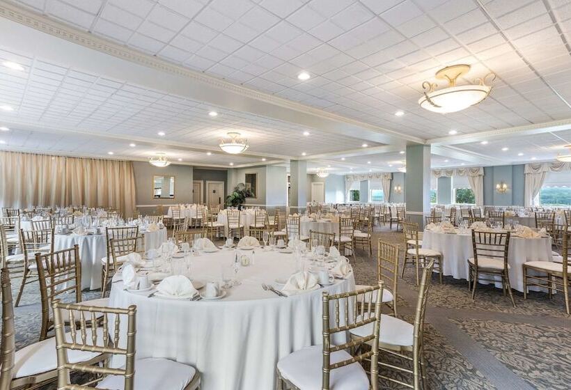 Traditions Hotel & Spa, Ascend Hotel Collection