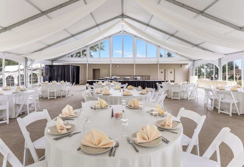 Traditions Hotel & Spa, Ascend Hotel Collection