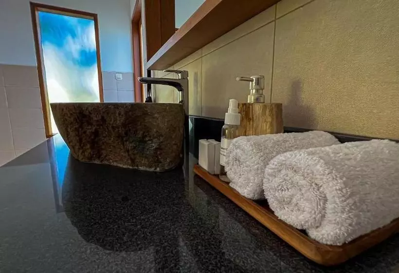 ベッドアンドブレックファースト Green Valley Lombok