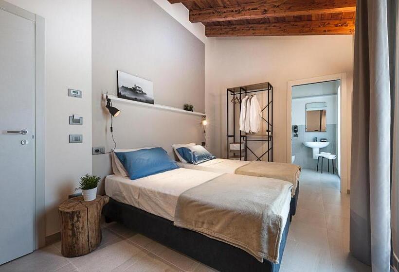 민박 Le Ferrerie Agriturismo Fattoria Marchesini