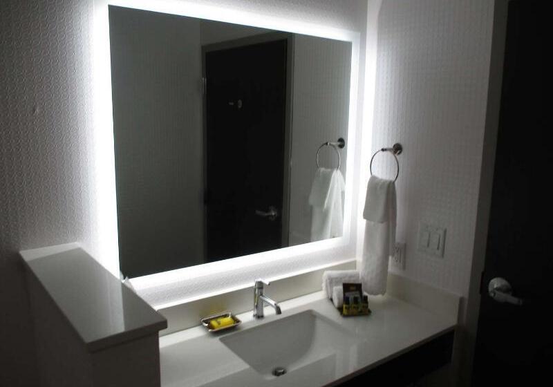 Szálloda Best Western Plus Choctaw Inn & Suites