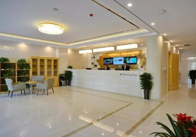 Hotelli Greentree Inn Linyi Shuixian Bus Station Business