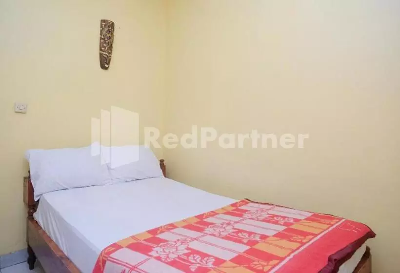 Hotelli Sido Langgeng Tawangmangu Mitra Reddoorz