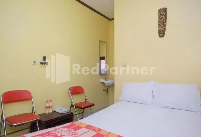 Hotelli Sido Langgeng Tawangmangu Mitra Reddoorz