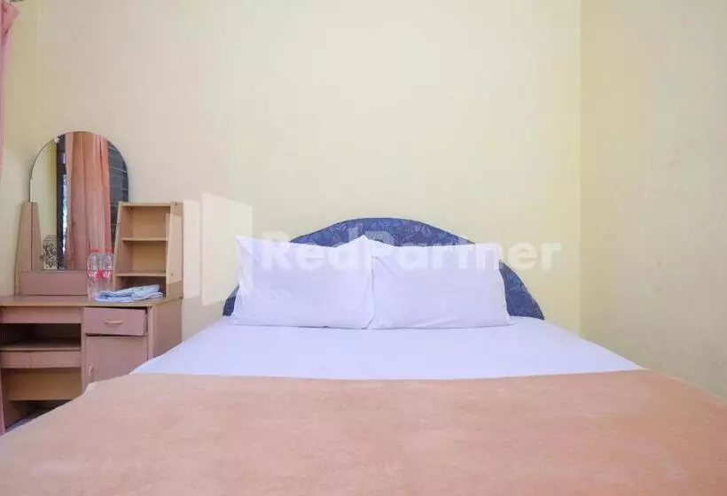 Hotelli Sido Langgeng Tawangmangu Mitra Reddoorz