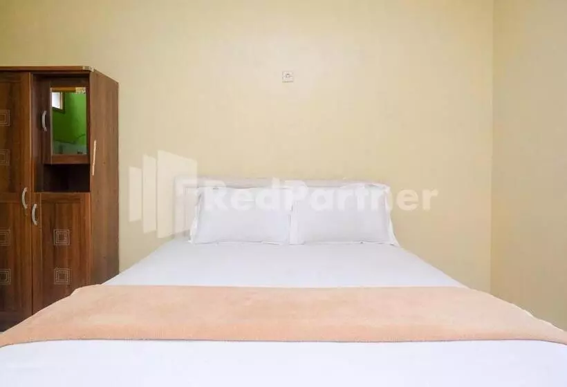 Hotelli Sido Langgeng Tawangmangu Mitra Reddoorz