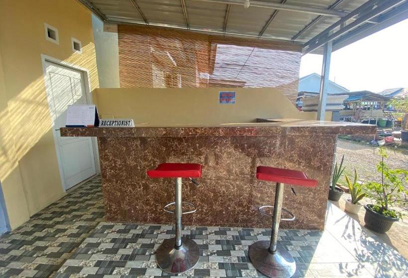 فندق Oyo 3397 City Kost Novisa