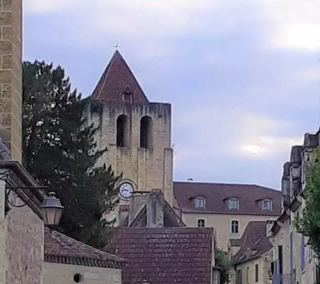 ホテル Hôtel Restaurant Des Augustins   Climatisation