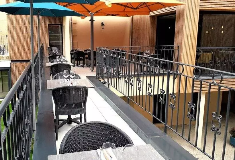 ホテル Hôtel Restaurant Des Augustins   Climatisation