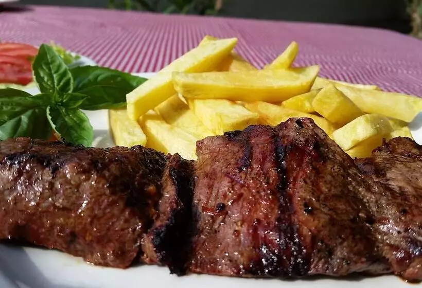 Hotelli Restaurante Selva Negra