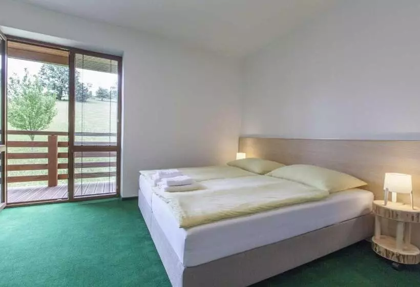 Hotelli Rusava 2 Depandance