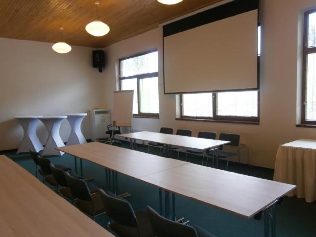 酒店 Rusava 2 Depandance