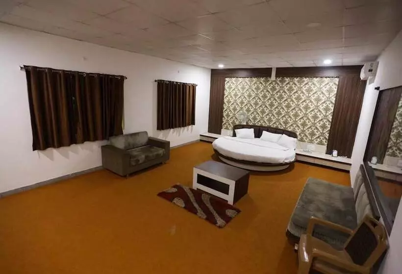 Narmada Hills Resort