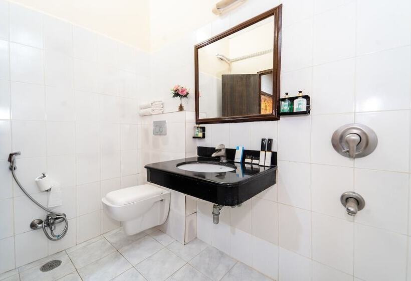 Narmada Hills Resort