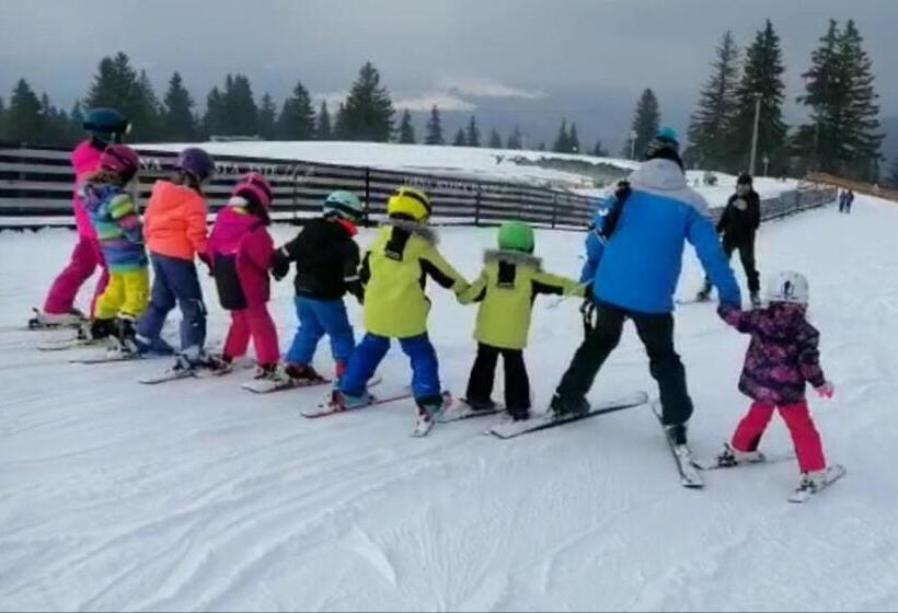 بنسيون Casa De Vacanta Two Brothers Concept